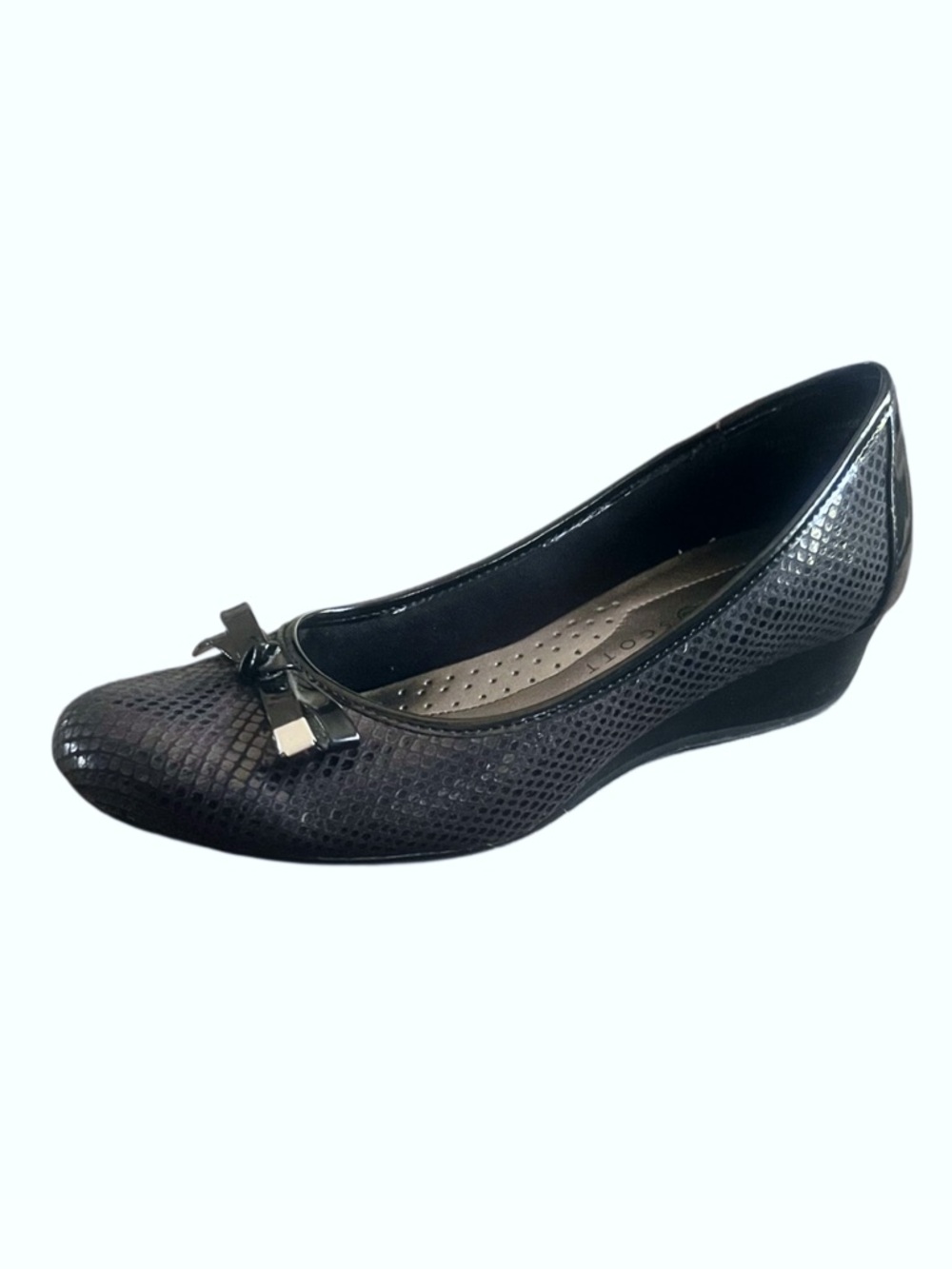 Karen Scott Black Textured & Patent Wedge Sz 7
